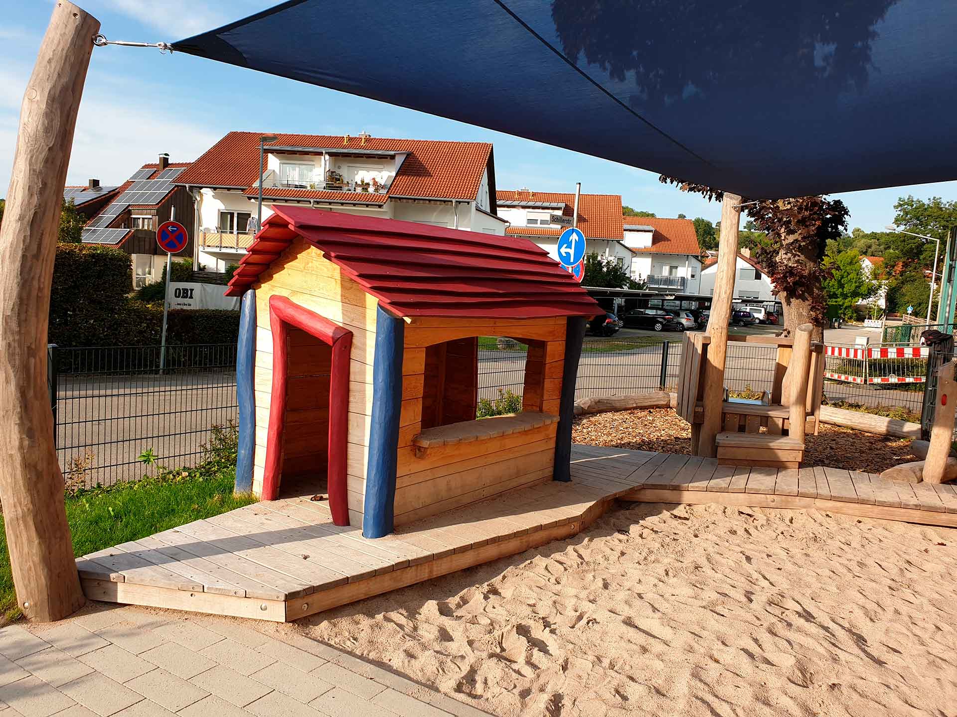 Spielhaus mit Theke Kindergarten
